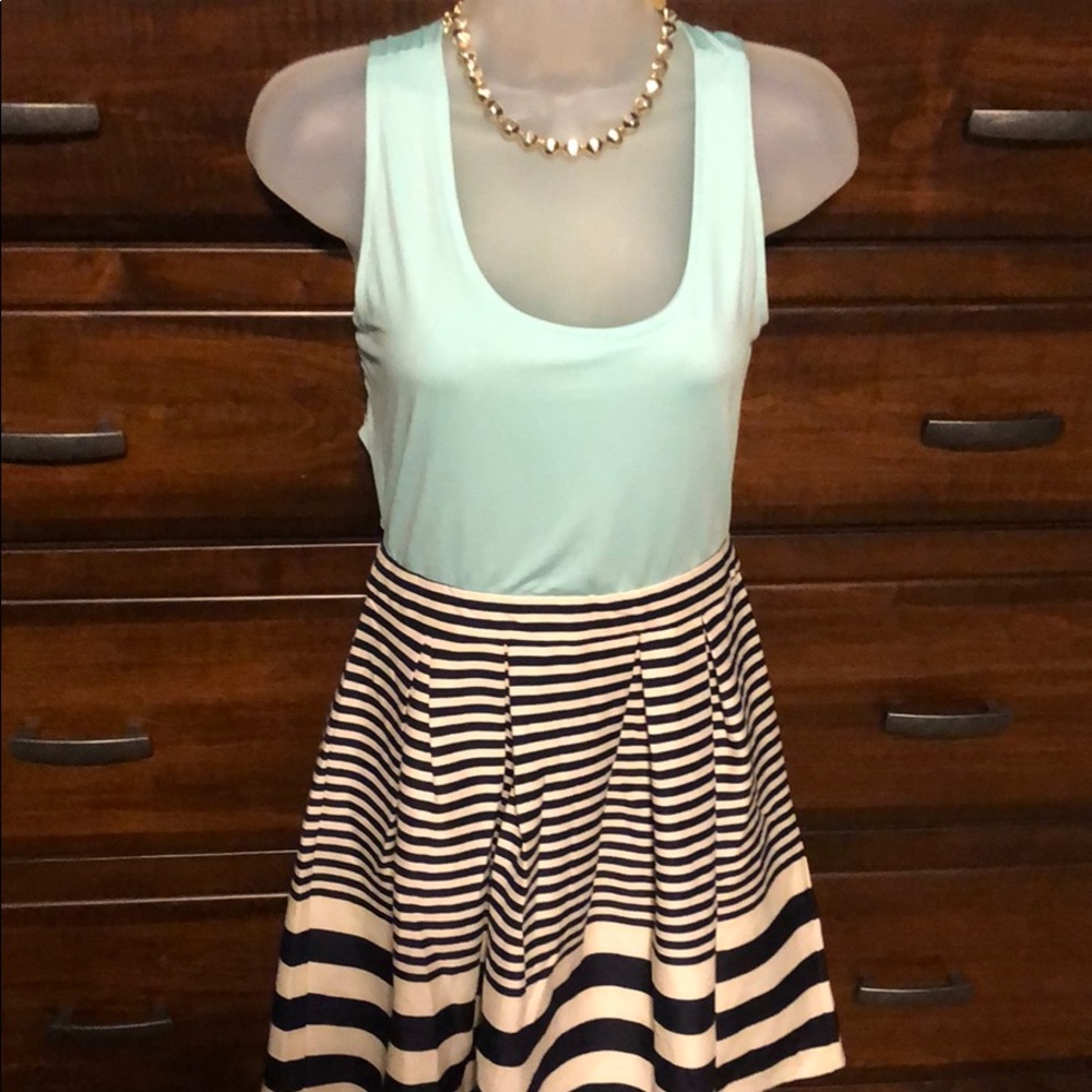 Lovely backless dress.